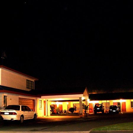Bk'S Magnolia Motor Lodge Whanganui Εξωτερικό φωτογραφία
