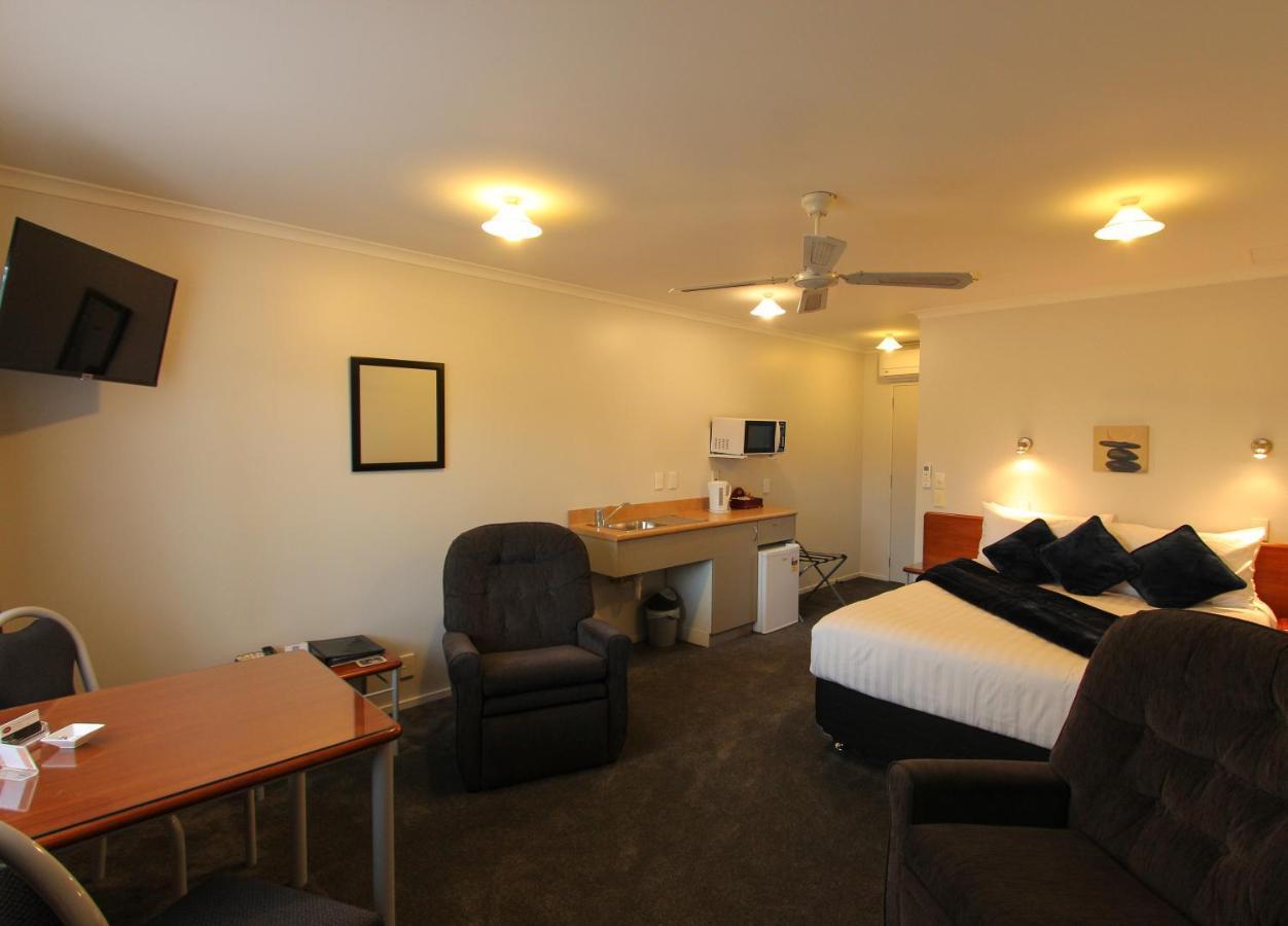 Bk'S Magnolia Motor Lodge Whanganui Εξωτερικό φωτογραφία