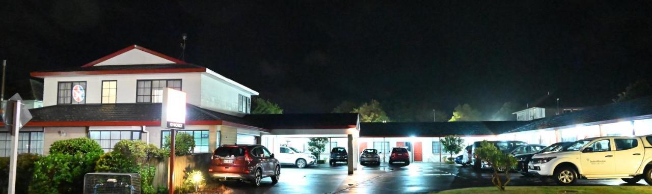 Bk'S Magnolia Motor Lodge Whanganui Εξωτερικό φωτογραφία