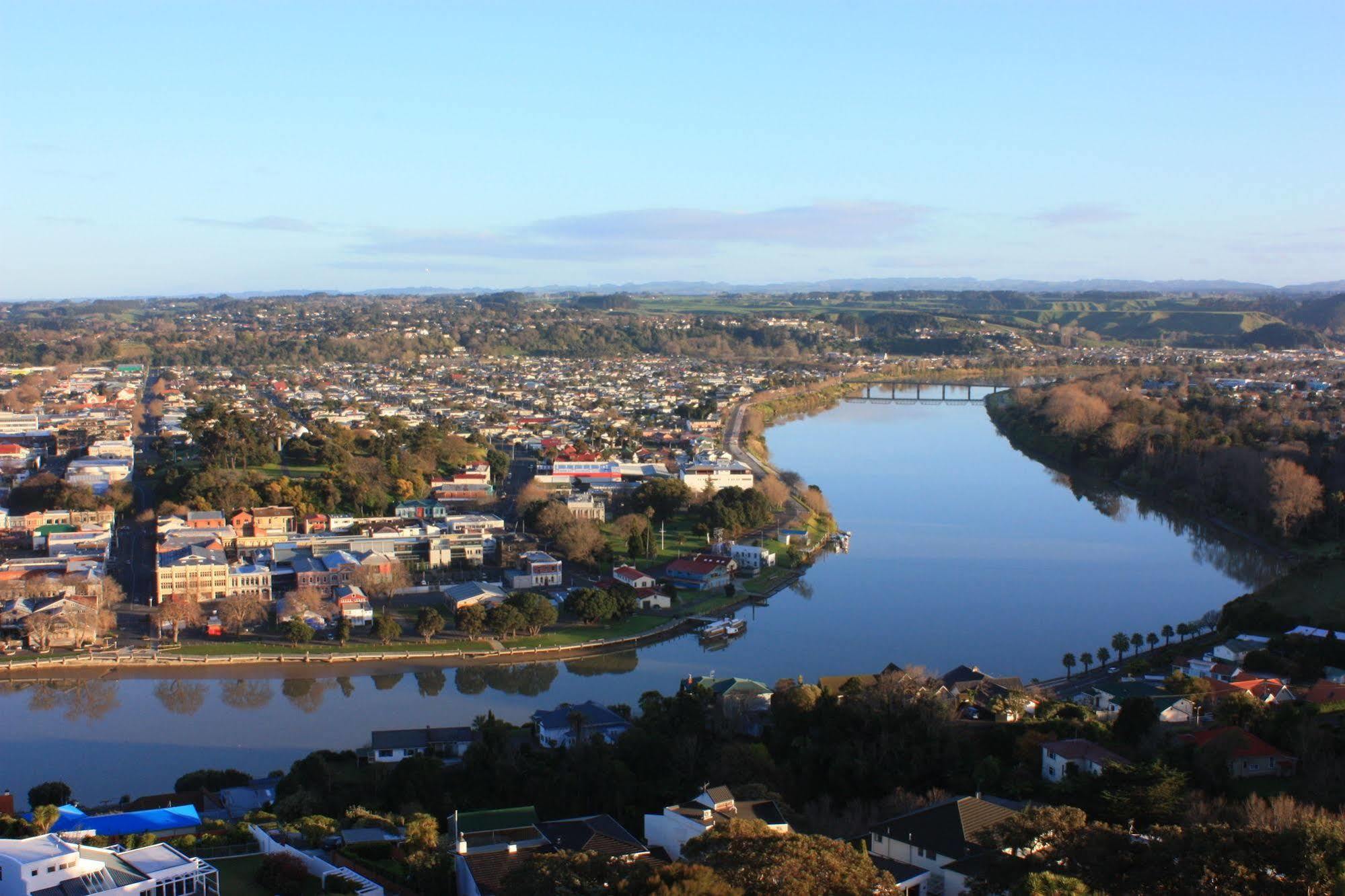 Bk'S Magnolia Motor Lodge Whanganui Εξωτερικό φωτογραφία
